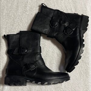 Sorel Phoenix Moto Boots Size 9.5 Woman’s Pebbled Leather